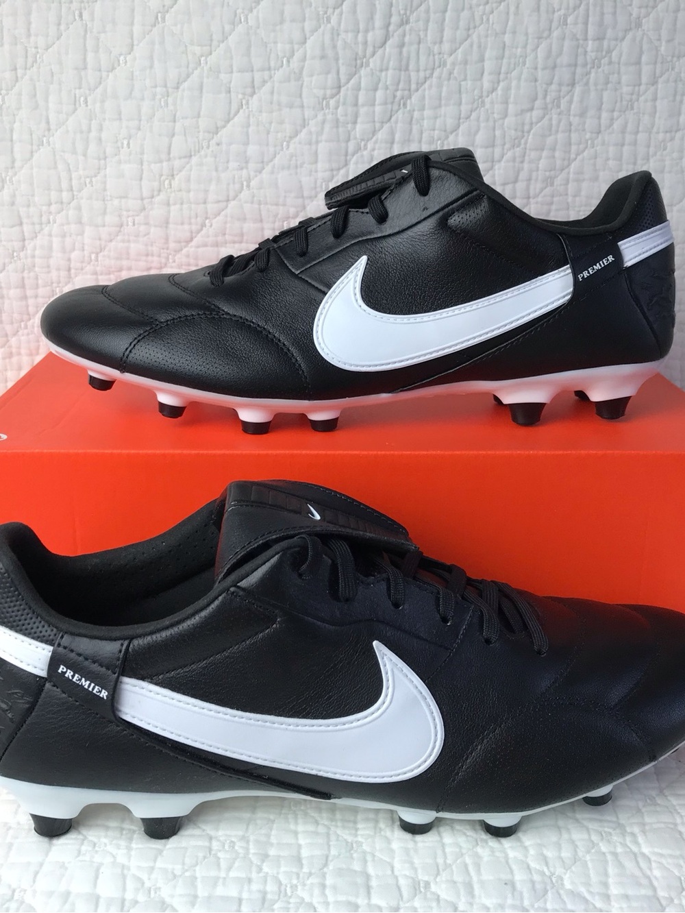 The Nike Premier III FG Soccer Cleats Men’s SZ 11 Black White HM0265-002